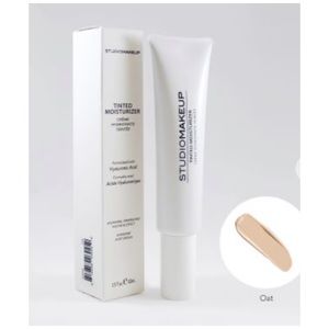 StudioMakeup Tinted Moisturizer